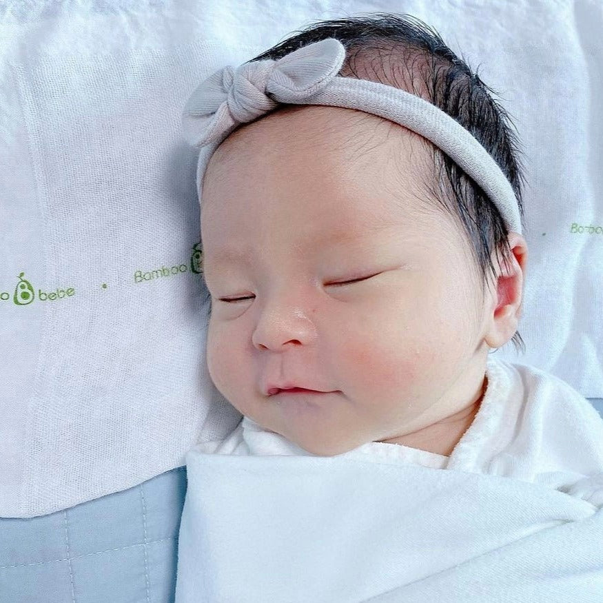 newborn and baby girl mini bow headband