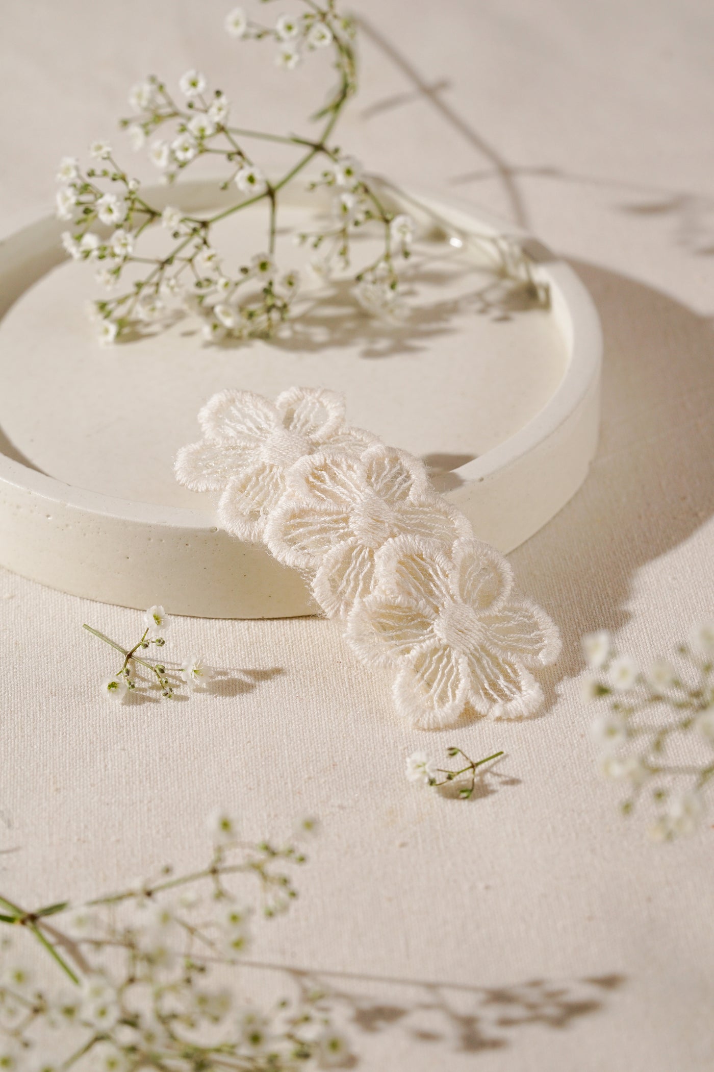 white floral hair clip for kids