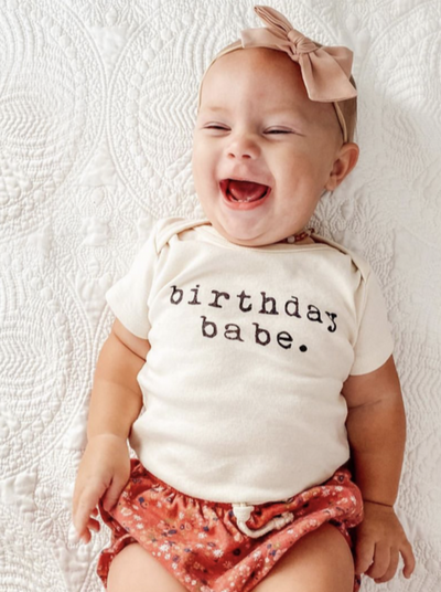 tenth & pine birthday babe organic baby bodysuit