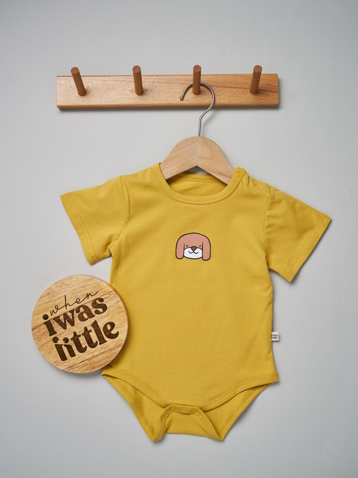 Baby Short short sleeve yellow bodysuit with dog print