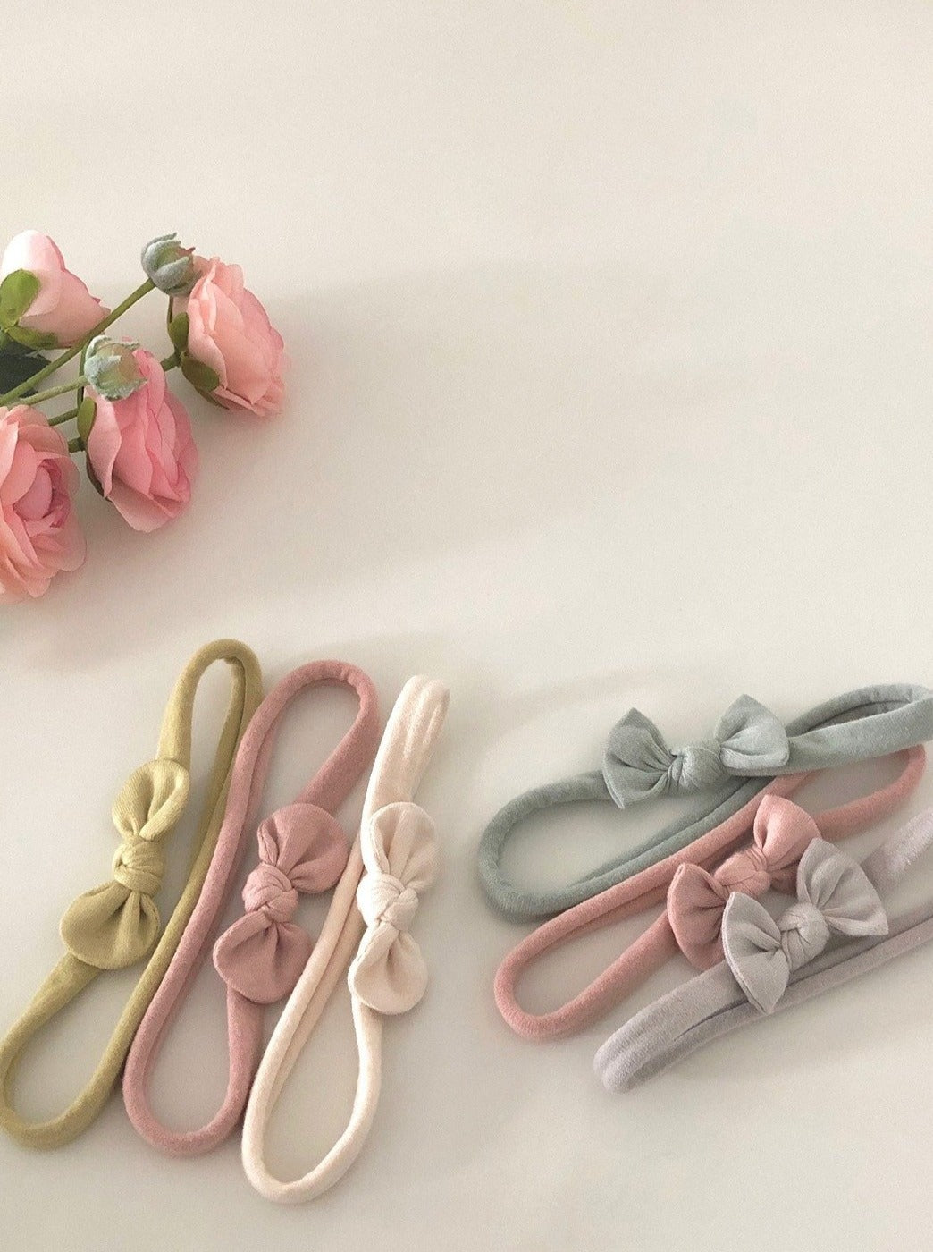 Mini bow headbands for baby girls and newborn
