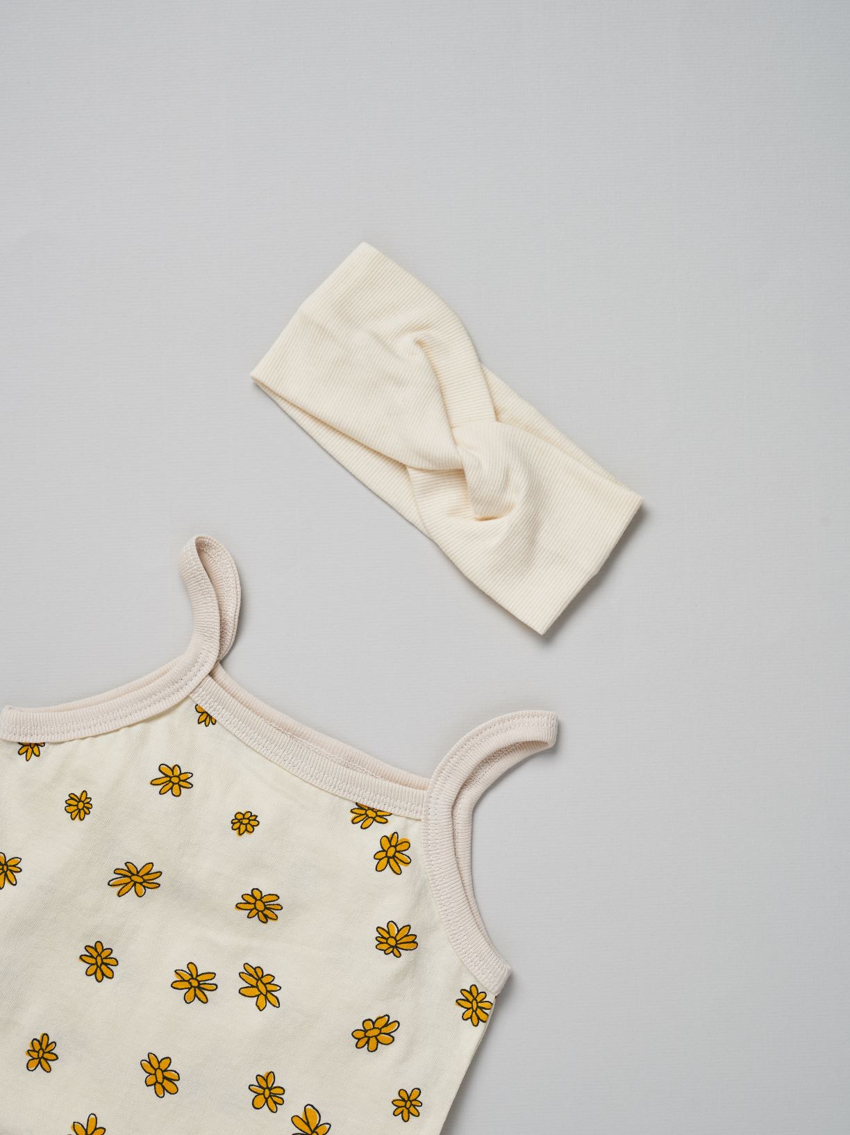 baby girl floral print bodysuit with matching headband