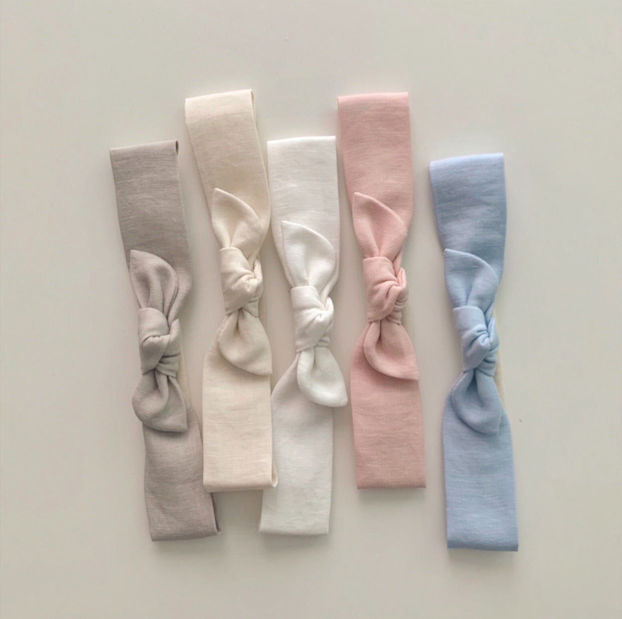 newborn and babies tie-knot headband in 5 colors
